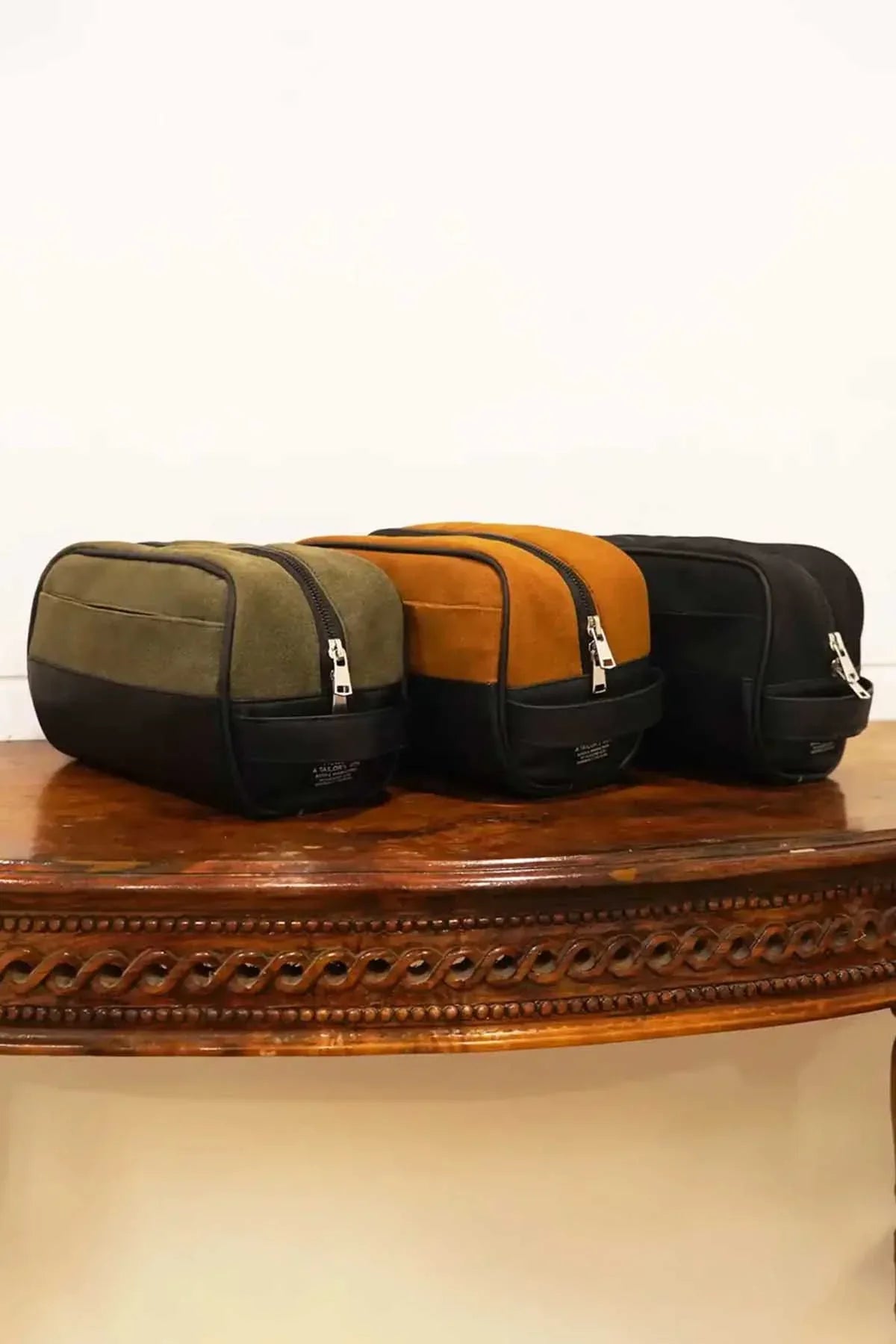 A tailor's son - AK Galleria