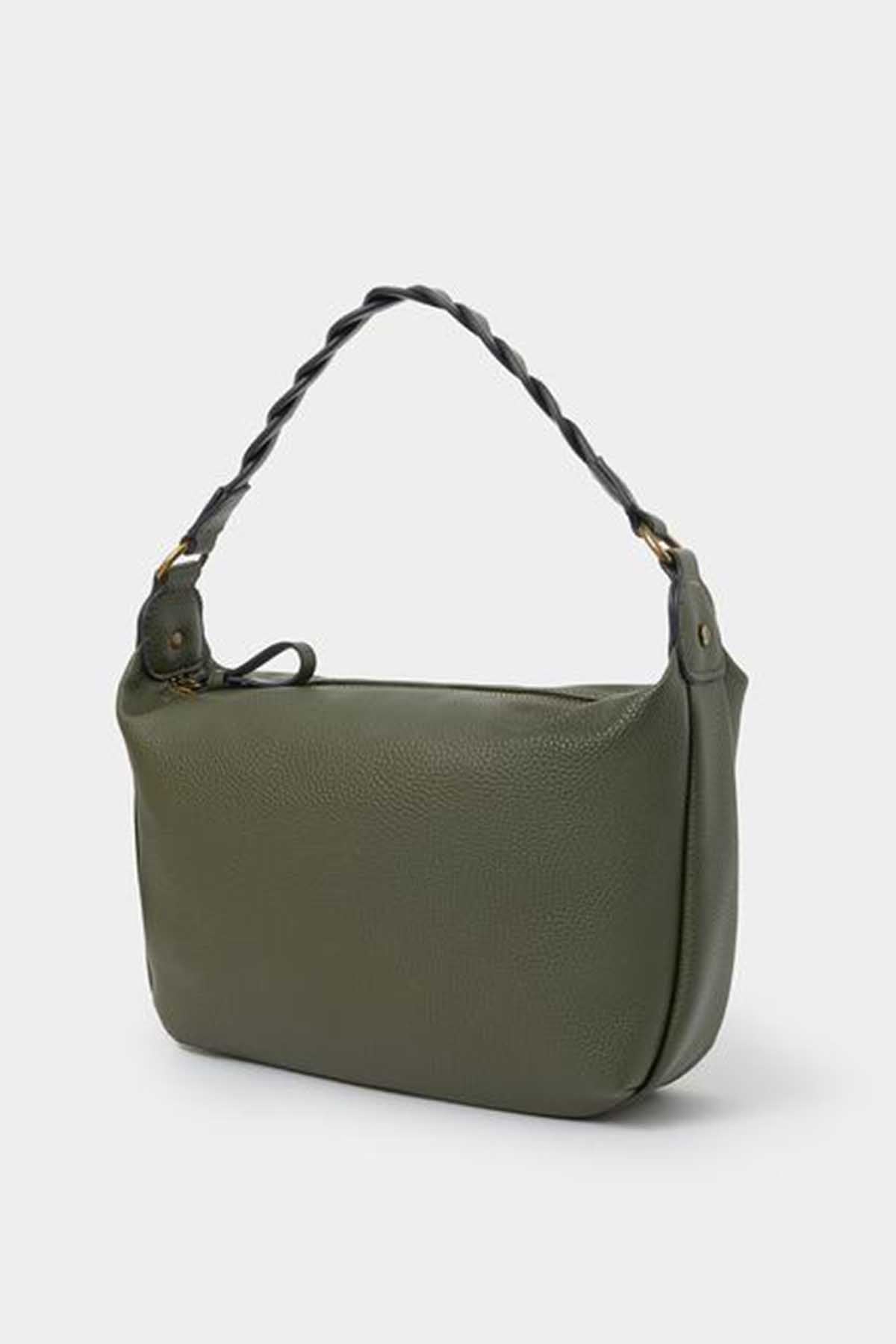 Accessorize - AK Galleria