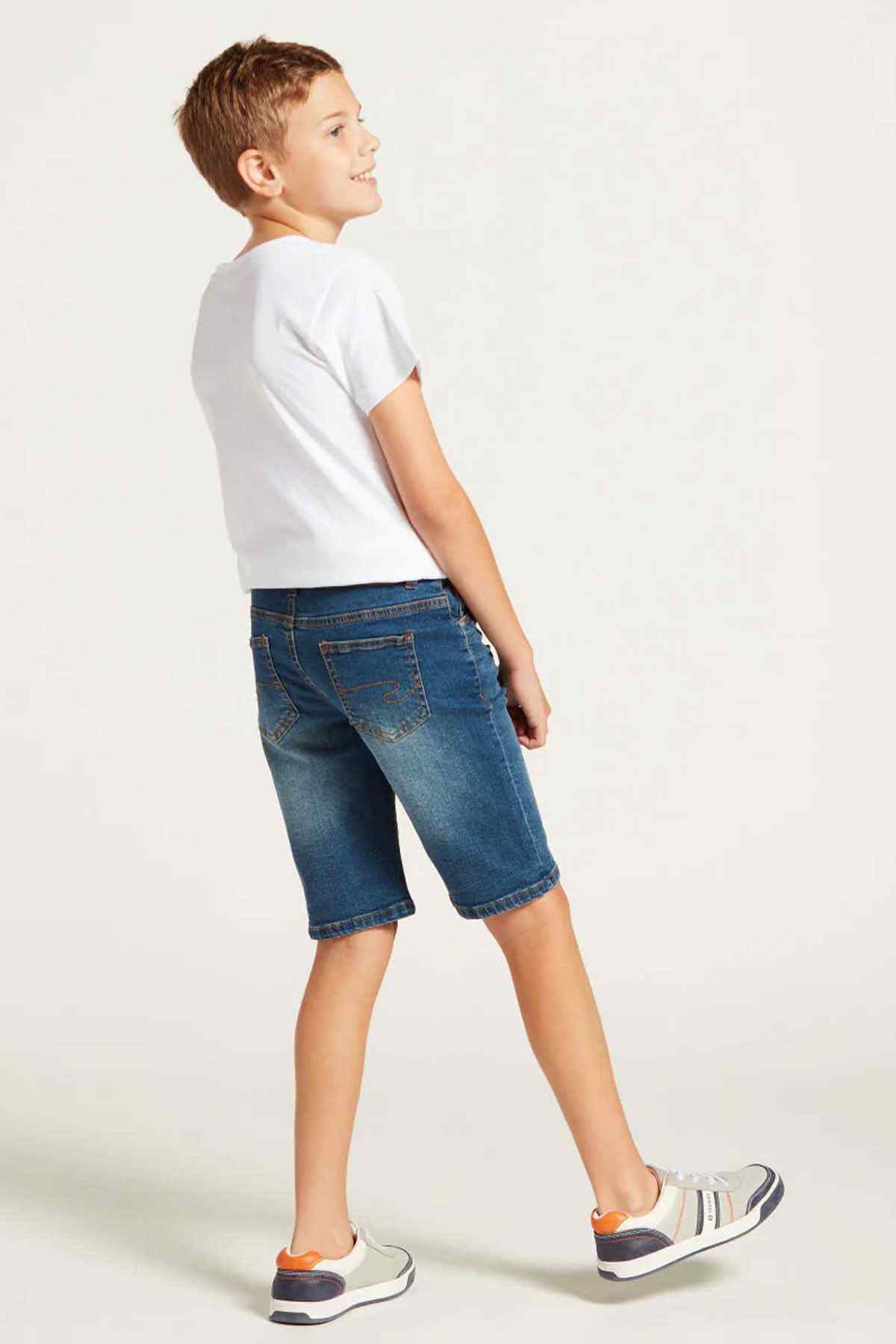 Kids blue denim shorts with cuffed hems and side seam stitching