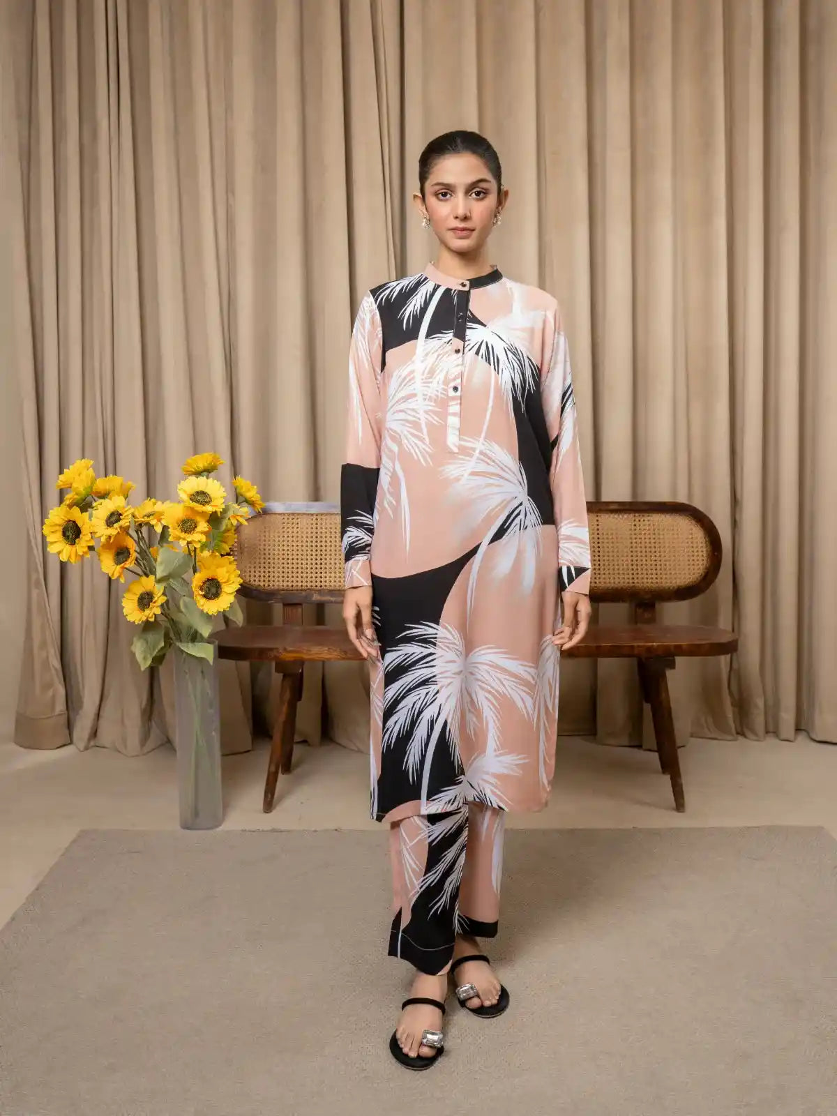 Ahlam Closet By safa textile