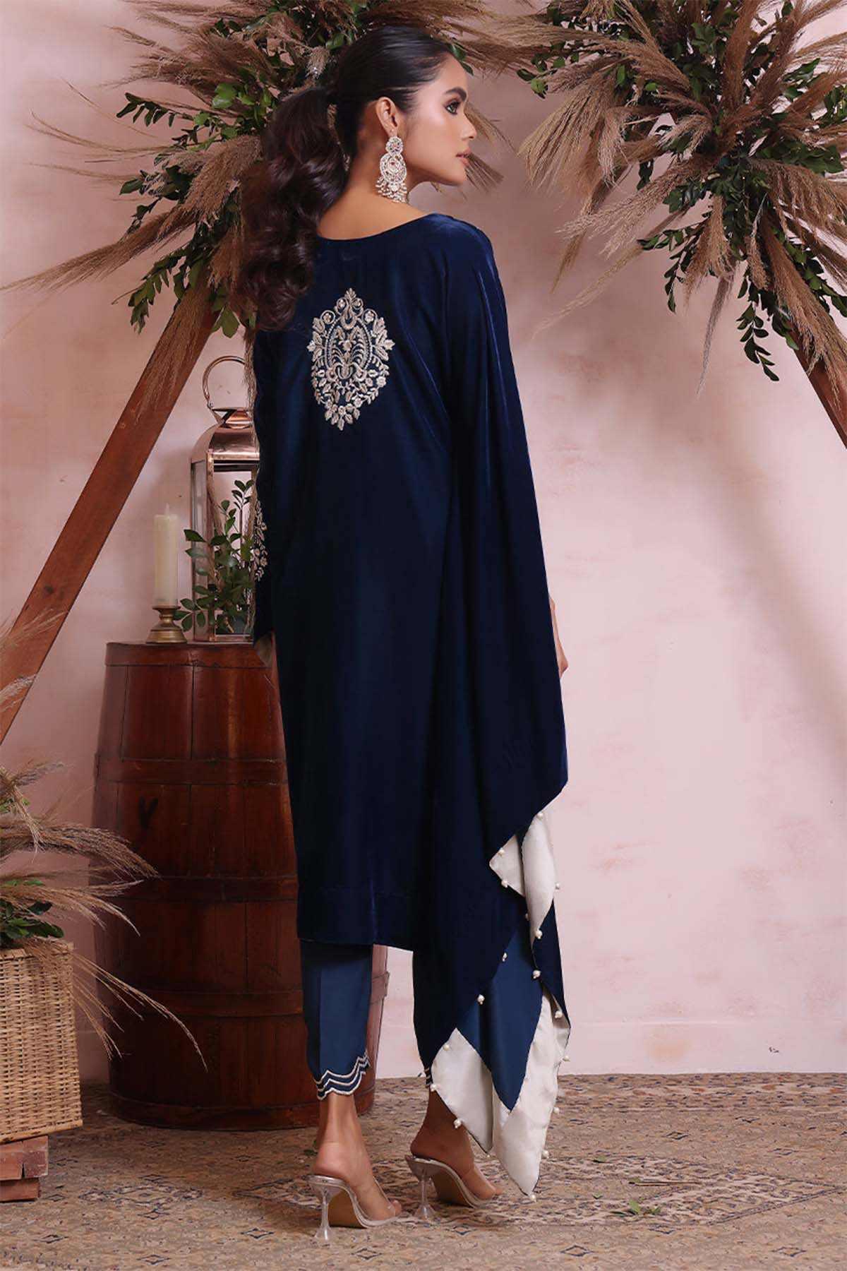 Nimra Kashif - AK Galleria