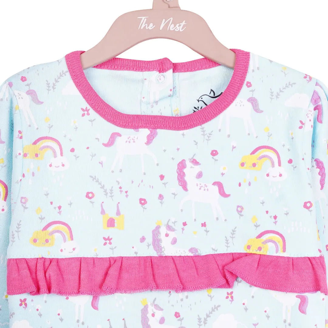 The nest clothing