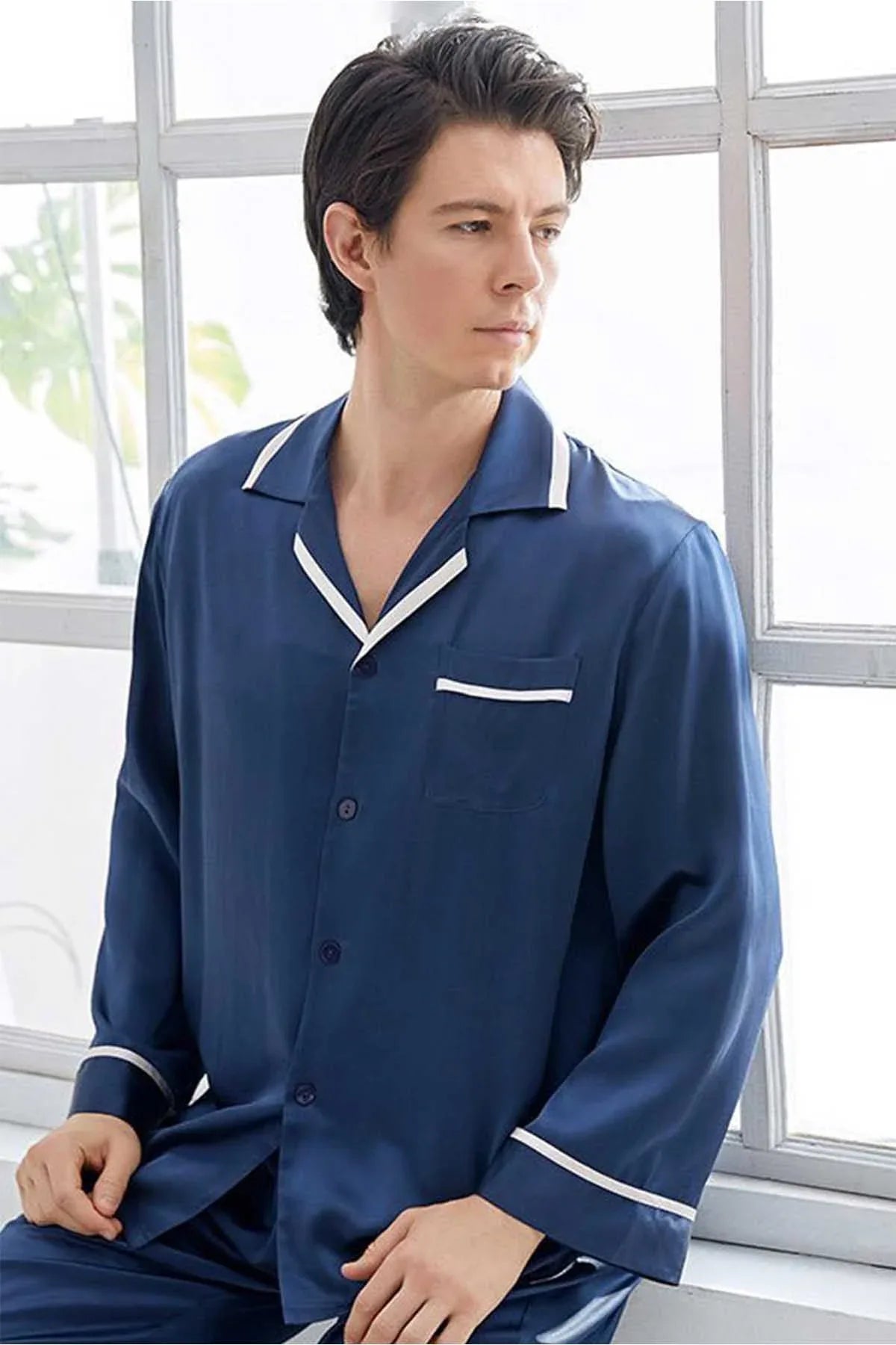 Valerie - AK Galleria