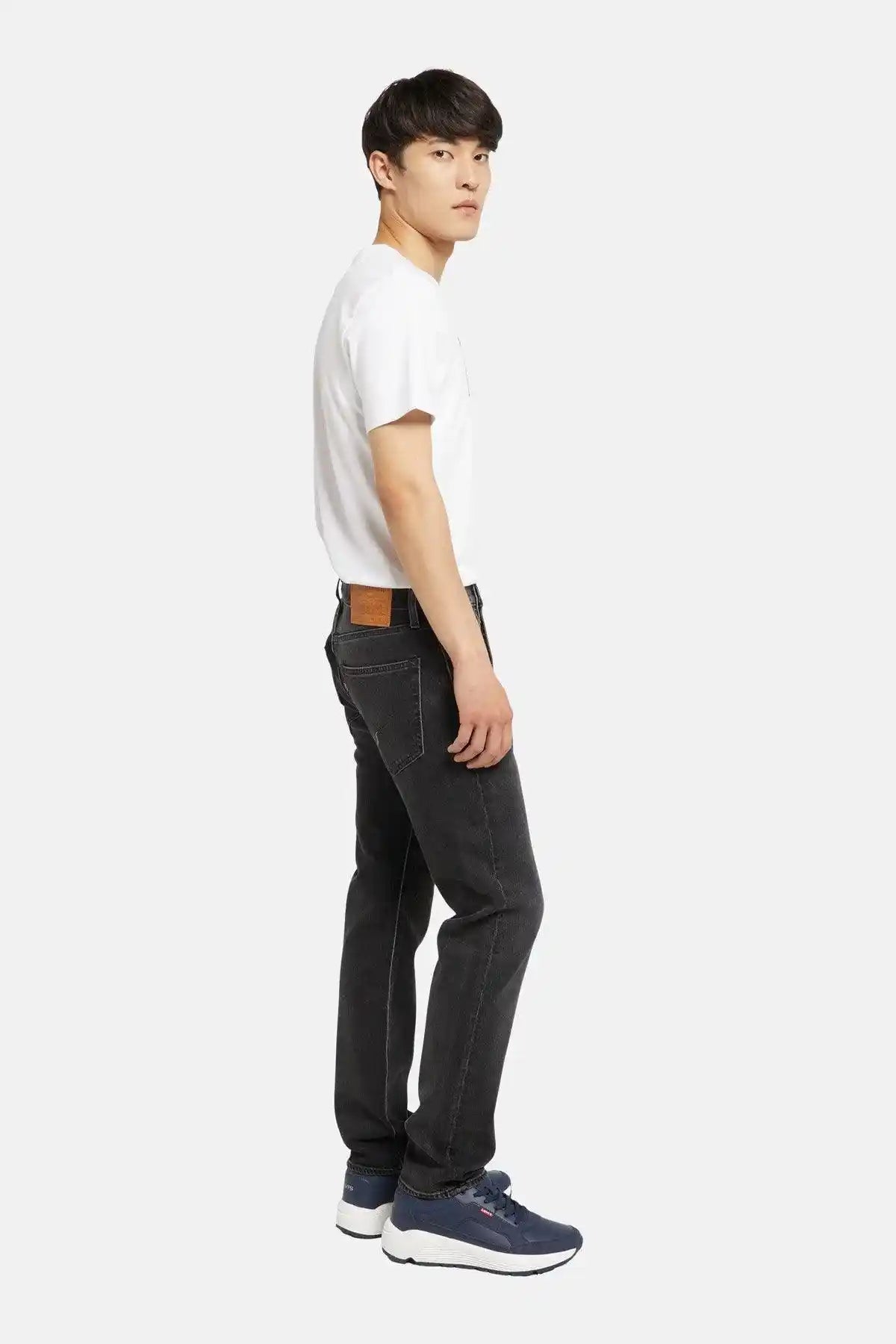 Levi's