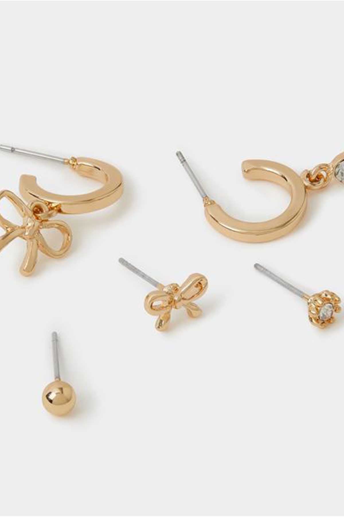 Accessorize - AK Galleria