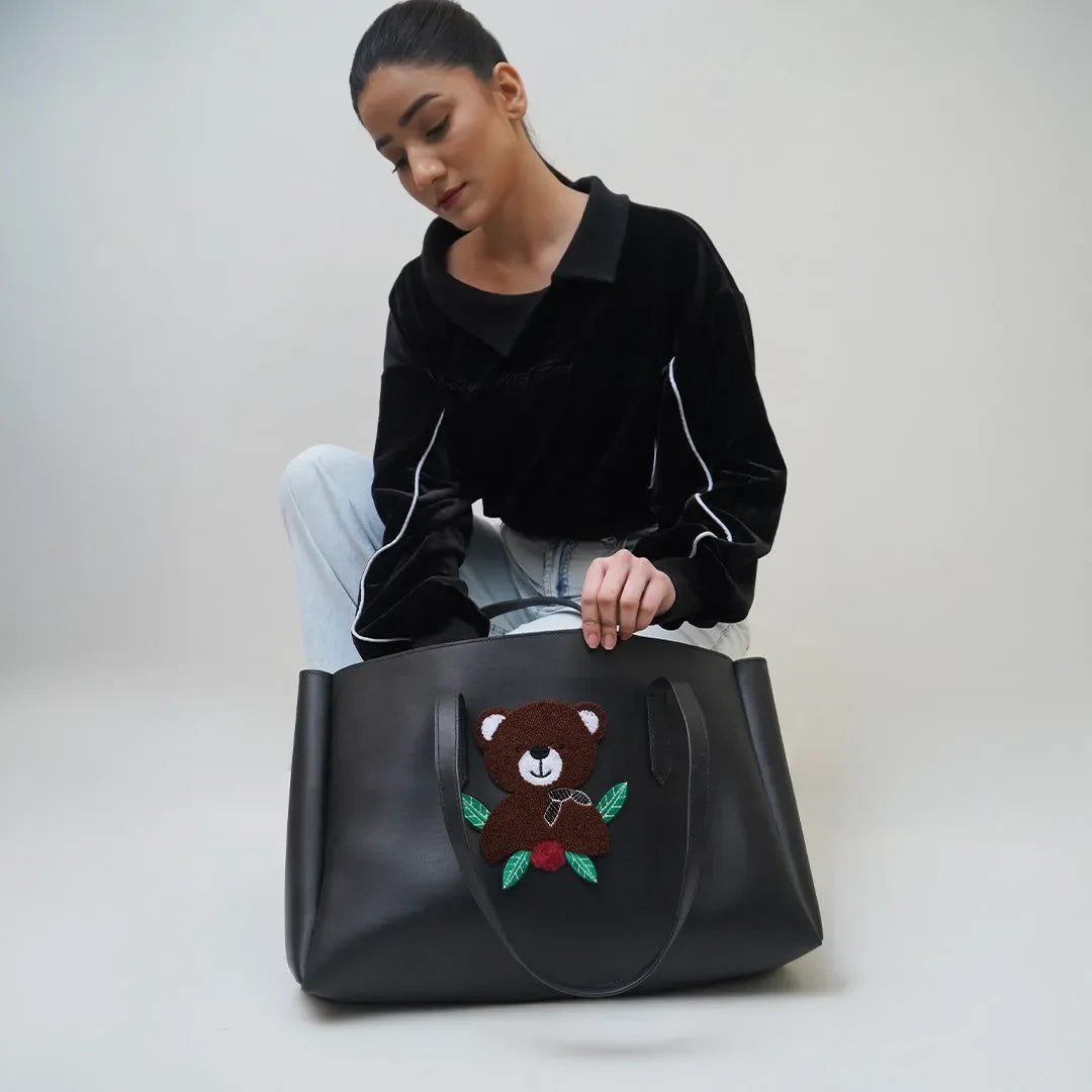 A tailor's son - AK Galleria