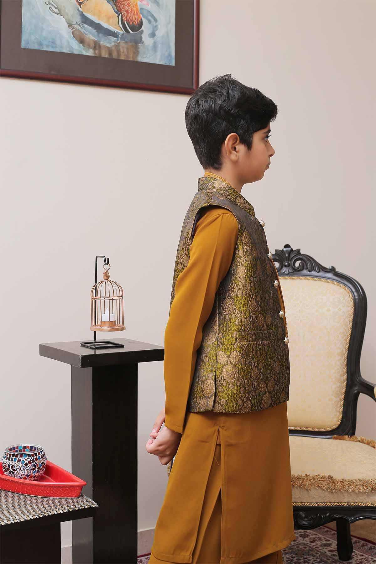 Real Image - AK Galleria