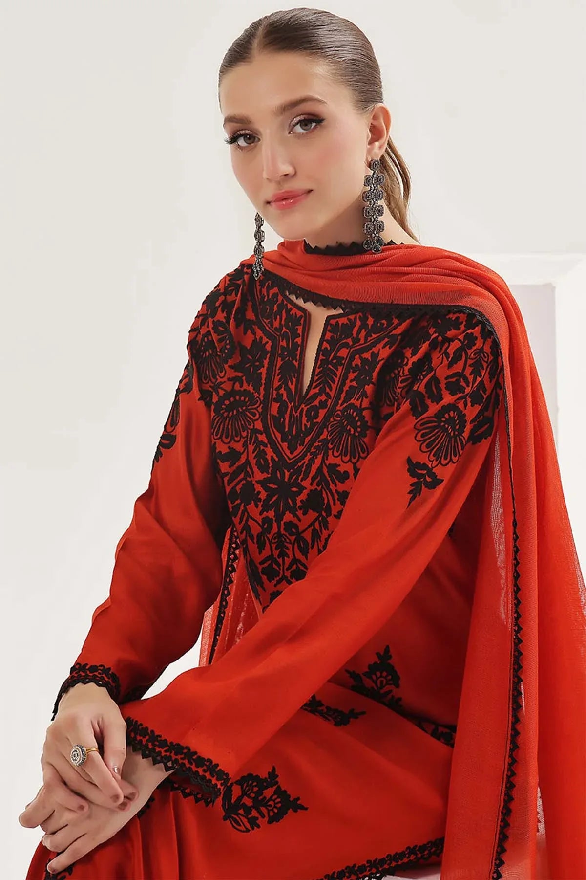 Nimra Kashif - AK Galleria