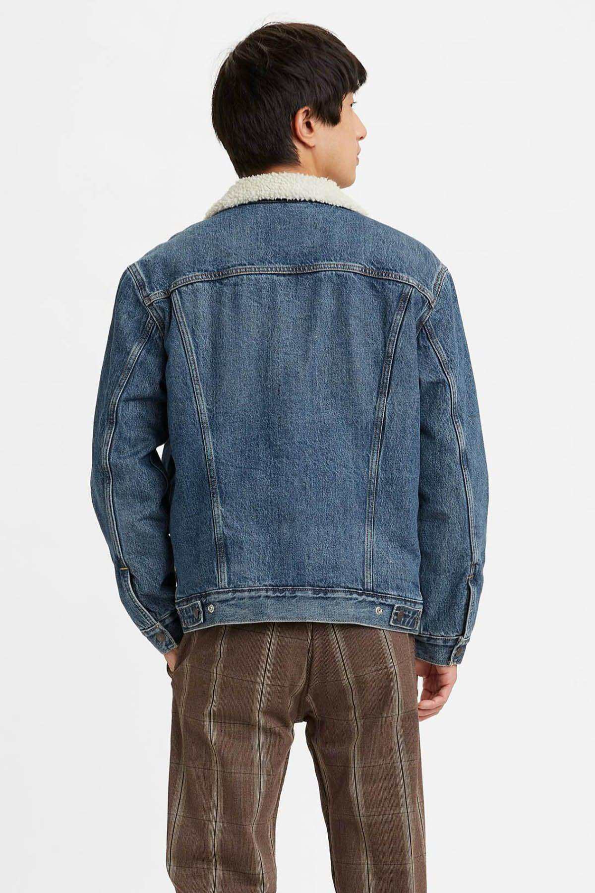Levi's - AK Galleria