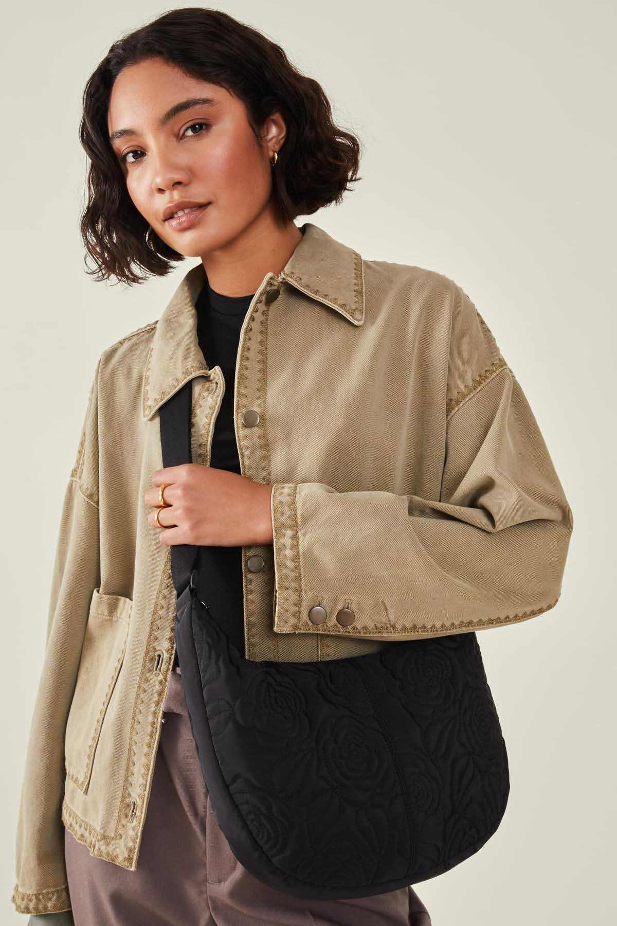 Accessorize - AK Galleria