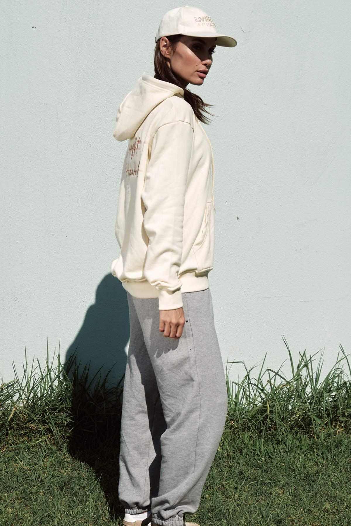 Living Fit Apparel - AK Galleria