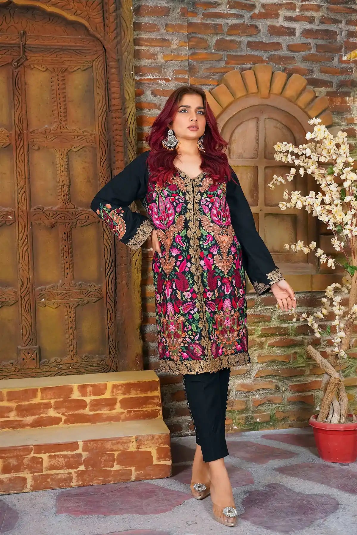 MANAAL ARFEEN