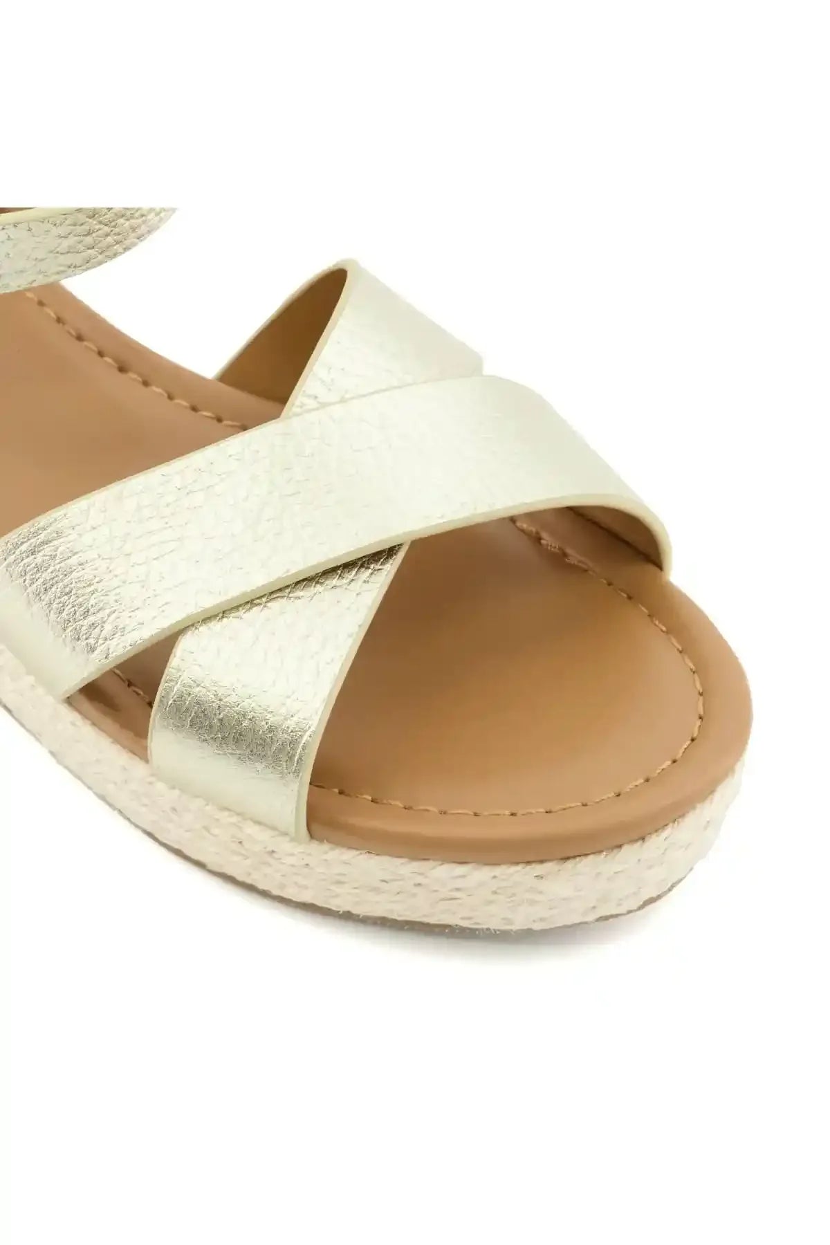 Dune London - AK Galleria