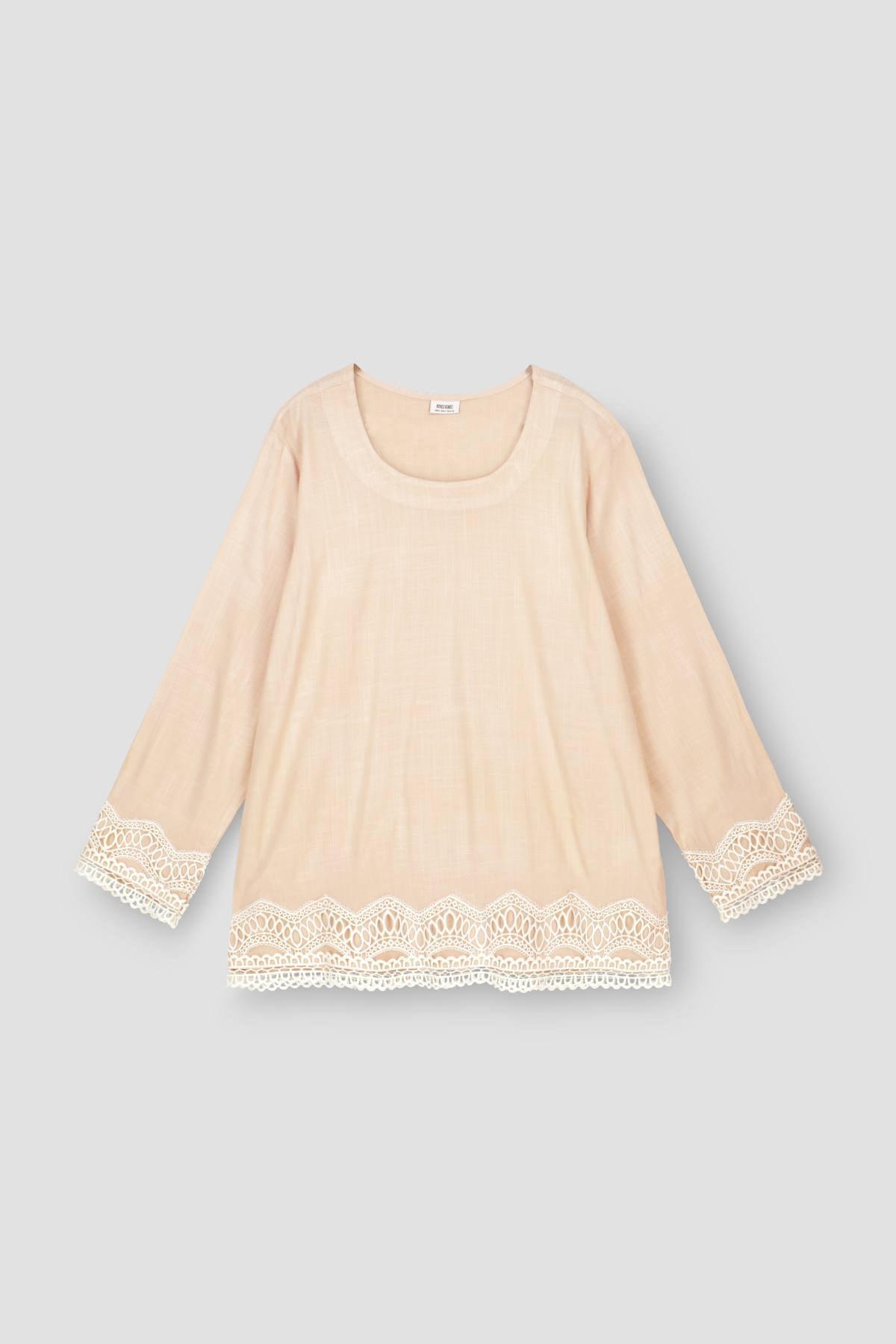 Solid Laces Top