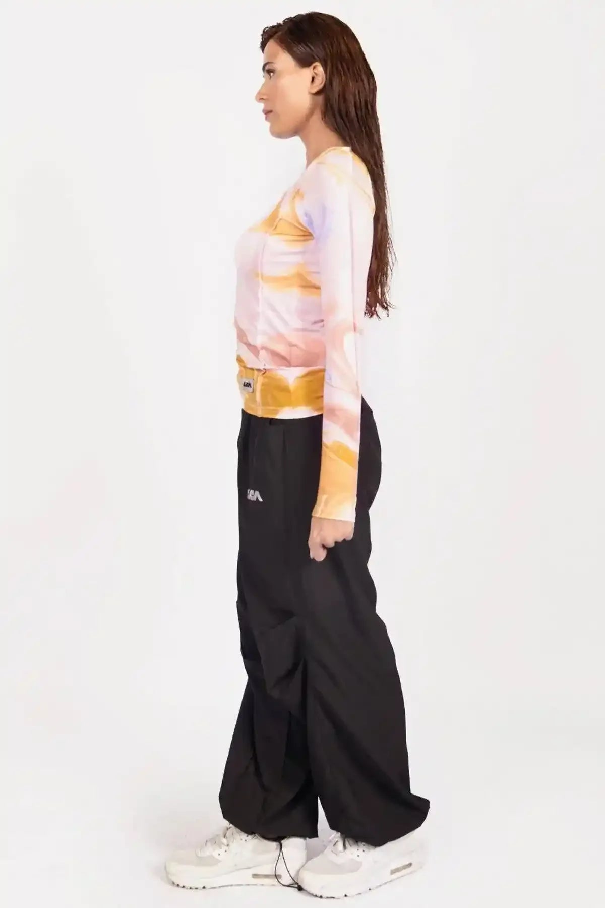 Living Fit Apparel - AK Galleria