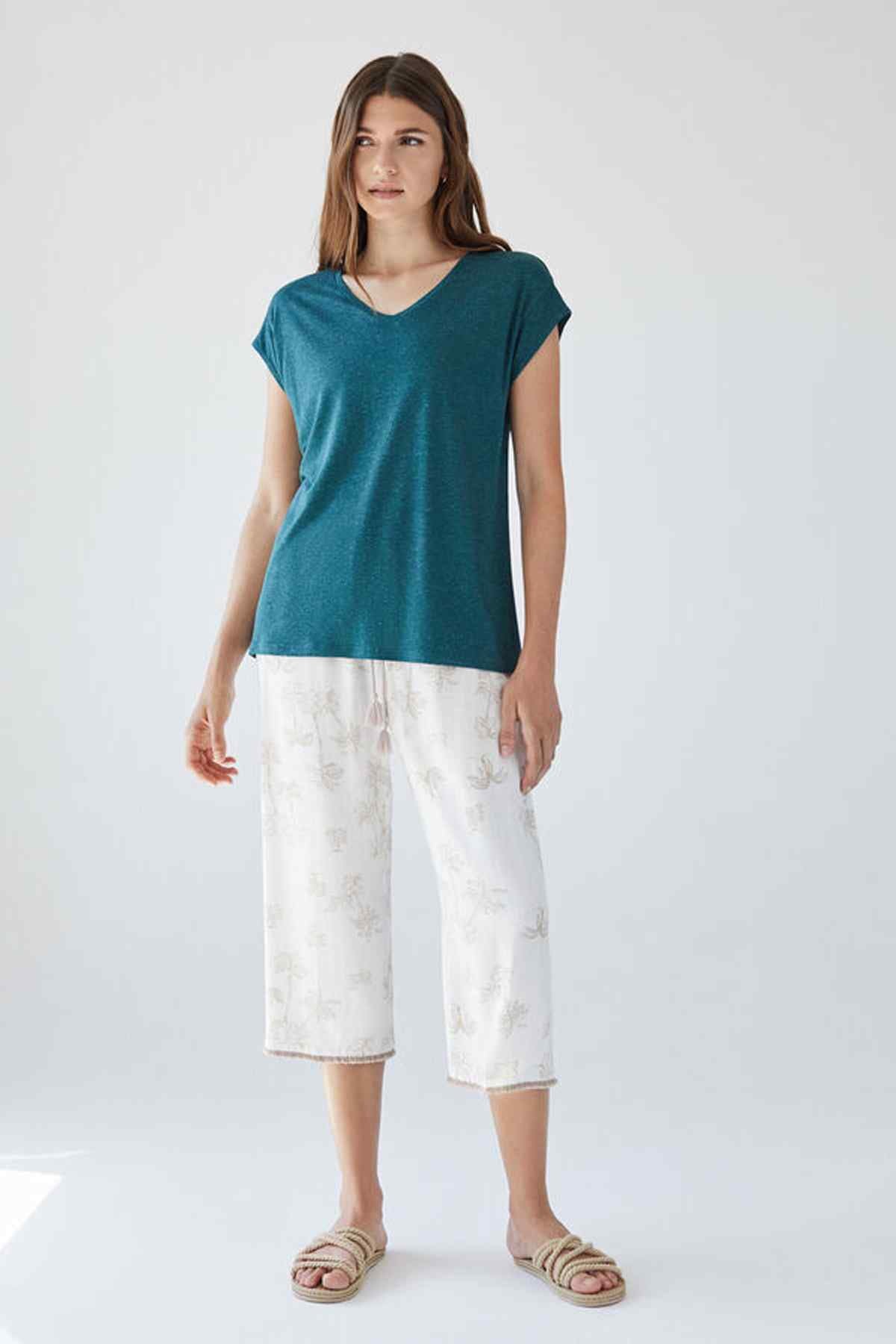 Women’s teal V-neck T-shirt with white floral knee-length pajama shorts set