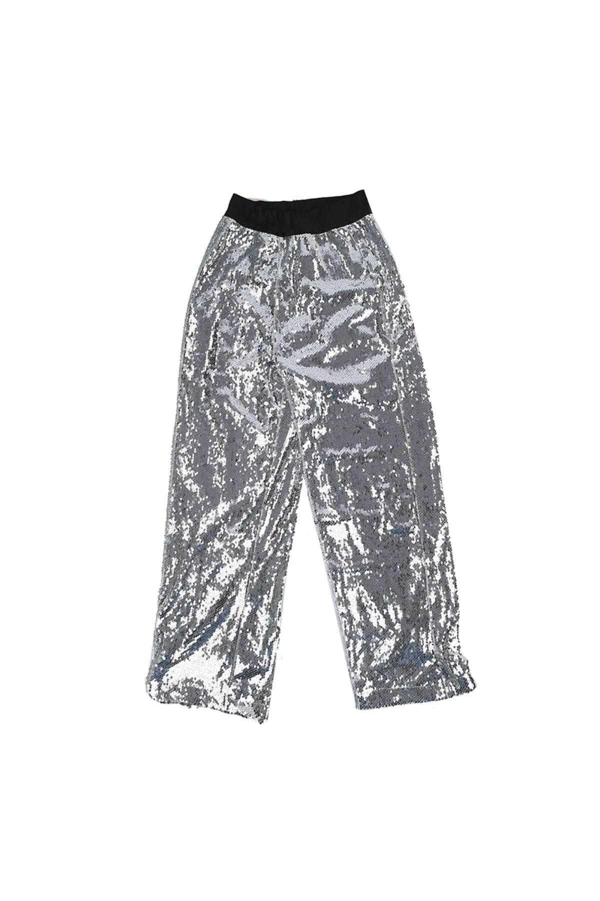 9lines - AK Galleria