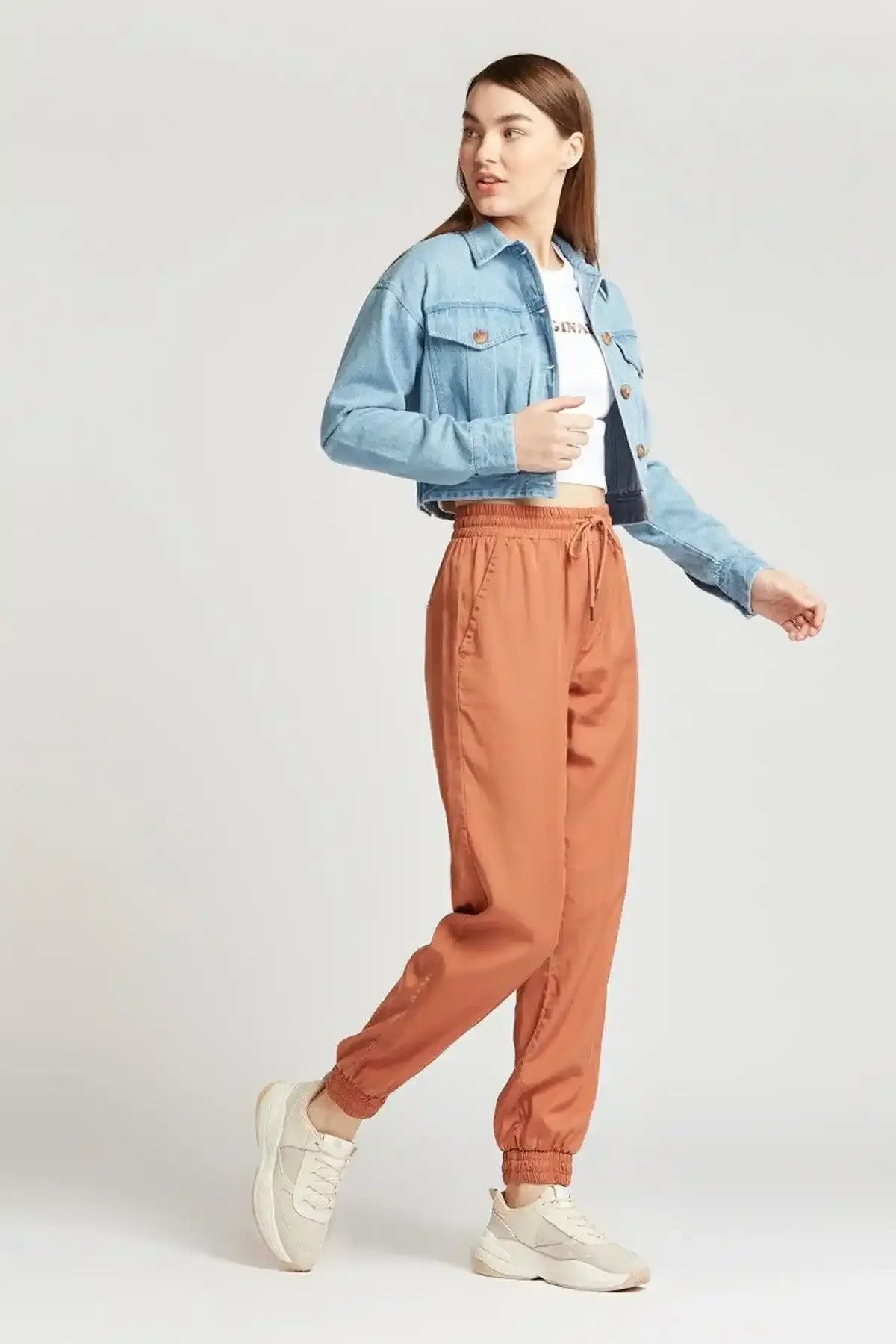 Splash - AK Galleria