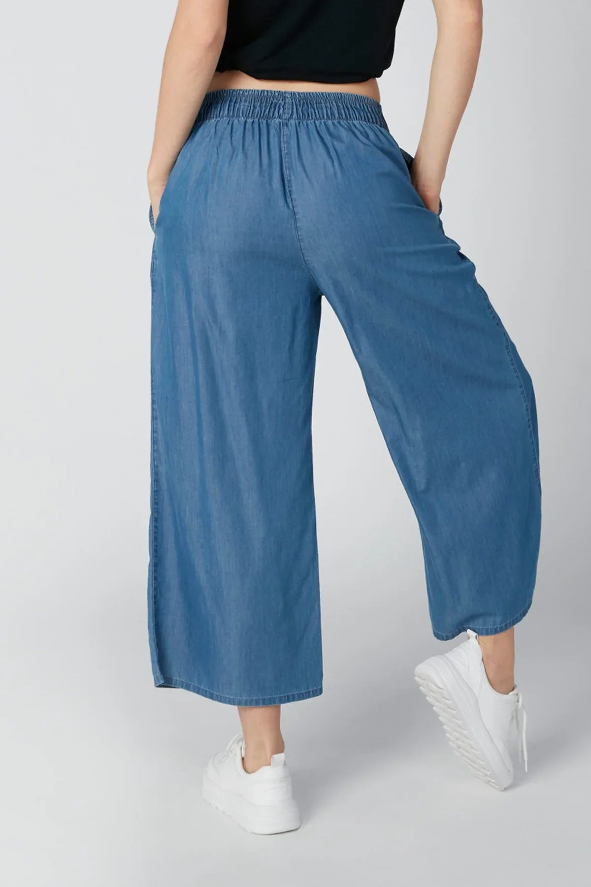 Splash - AK Galleria