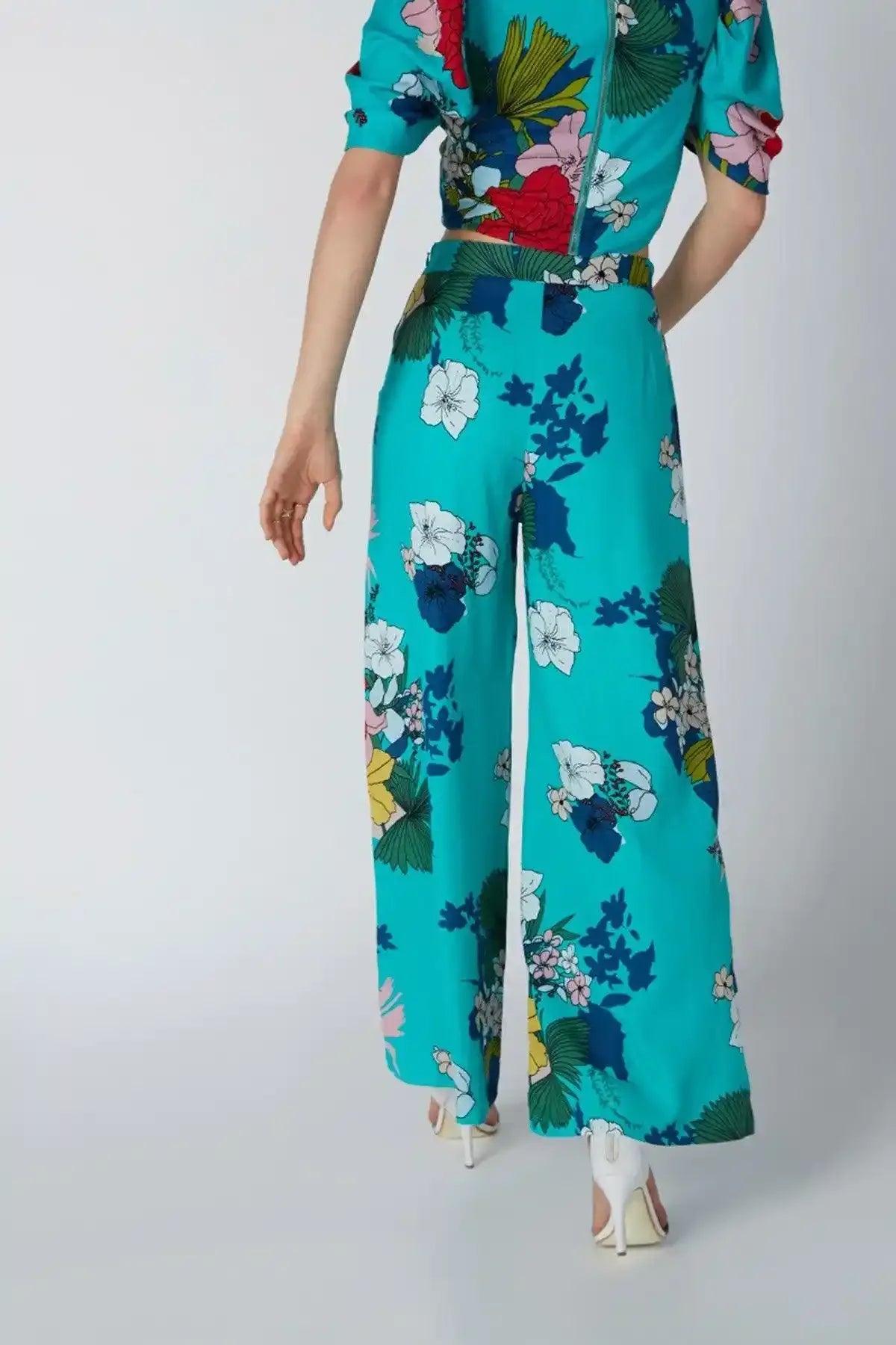 Splash - AK Galleria