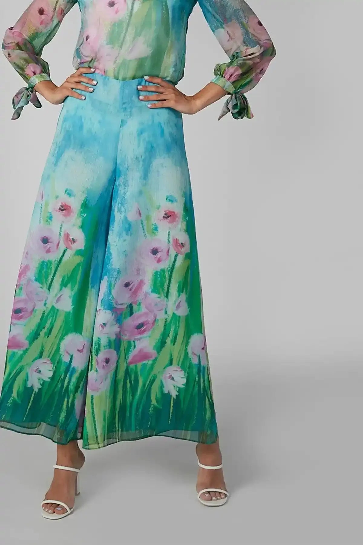 Splash - AK Galleria