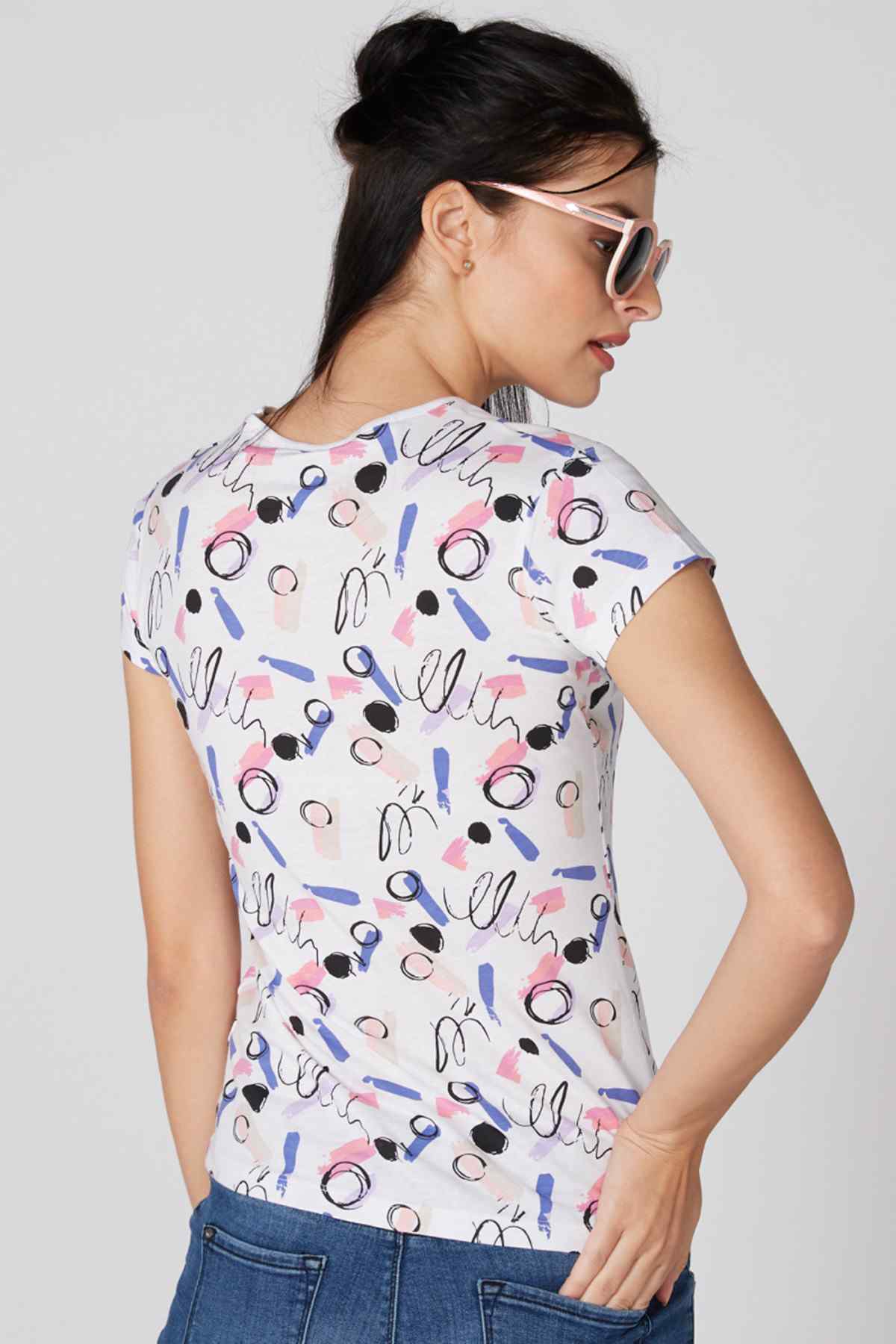 Splash graphic T-shirt, white short sleeves with colorful glasses print, back