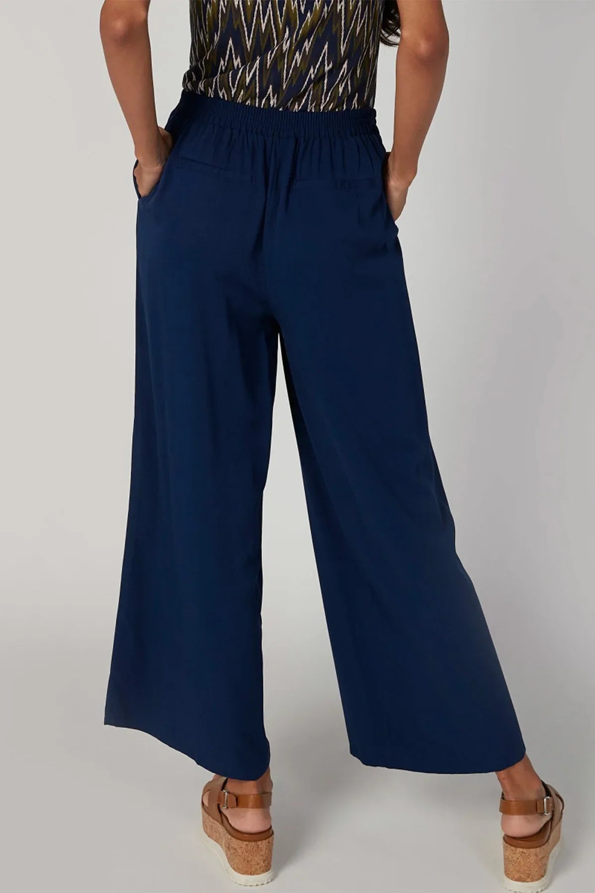 Splash - AK Galleria