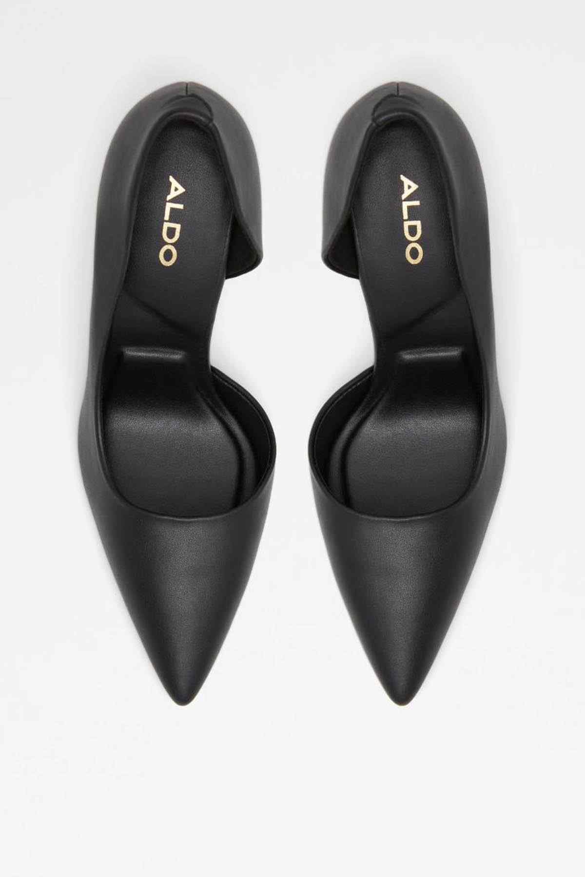 Black pointed-toe pumps with ALDO logo on insole