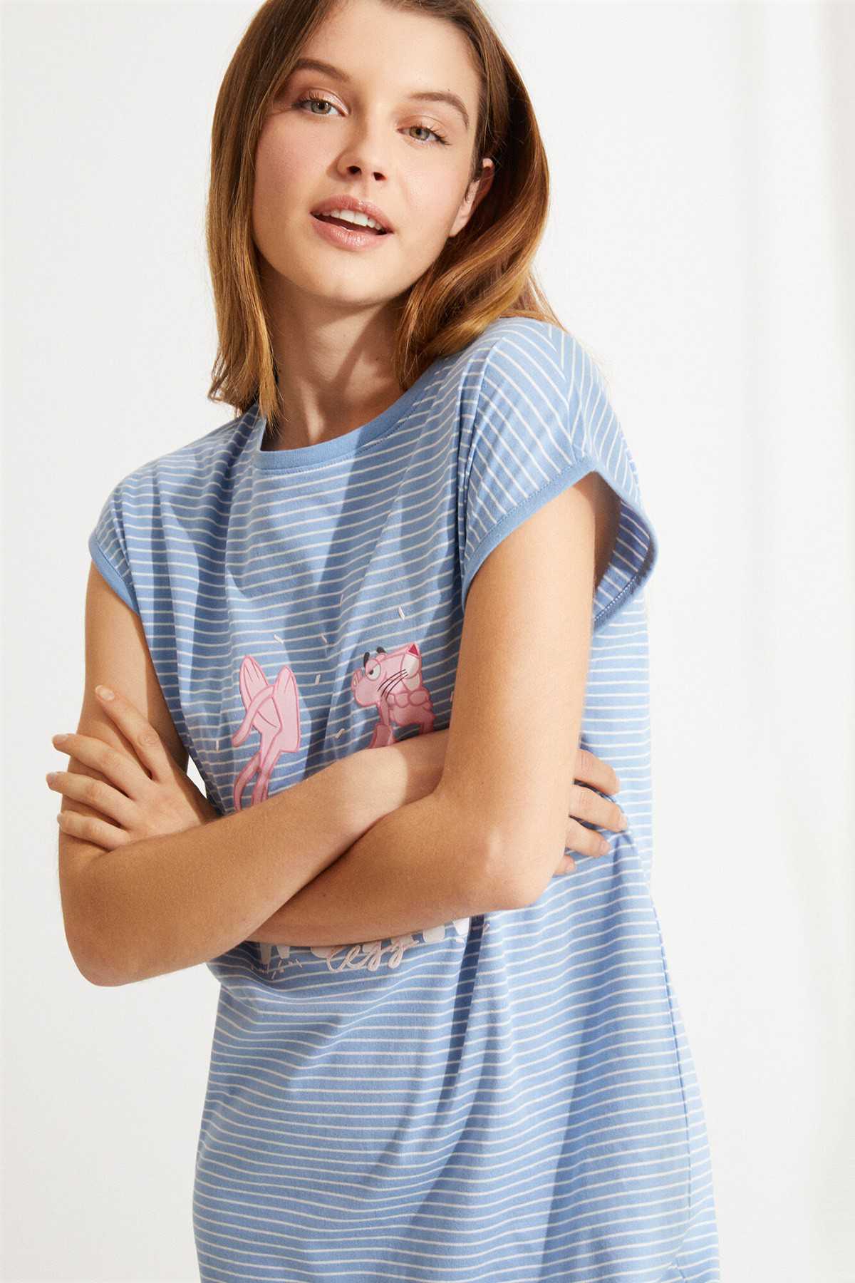 Women'secret women's medium-blue striped short-sleeve t-shirt with pink graphic print