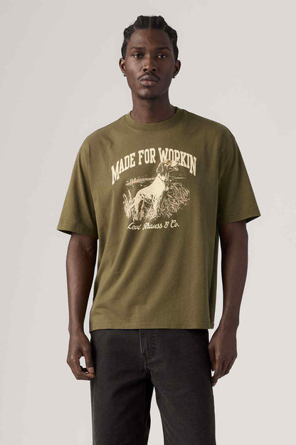 Olive green graphic crewneck T-shirt, short sleeves, front print