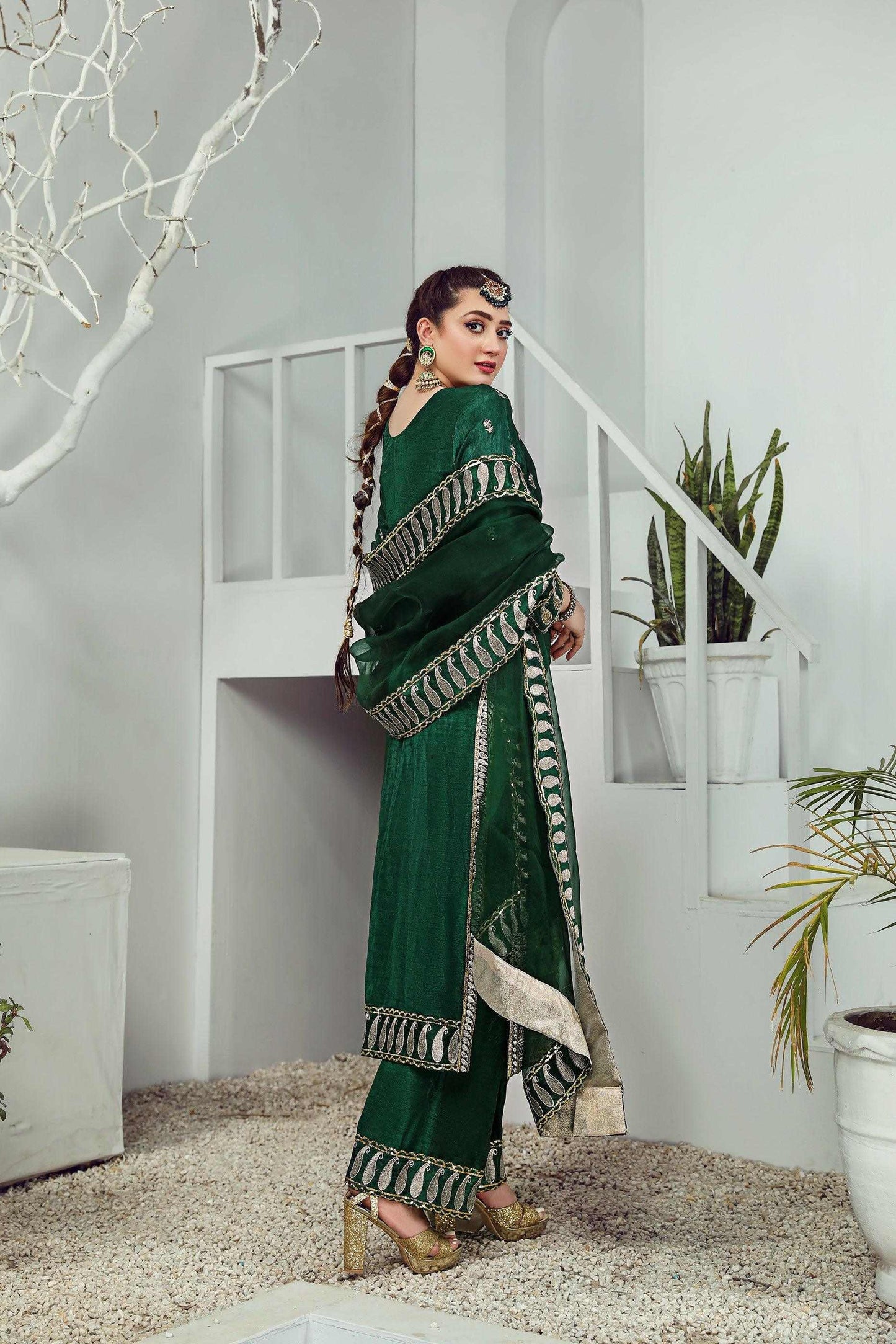 Kausar Attire