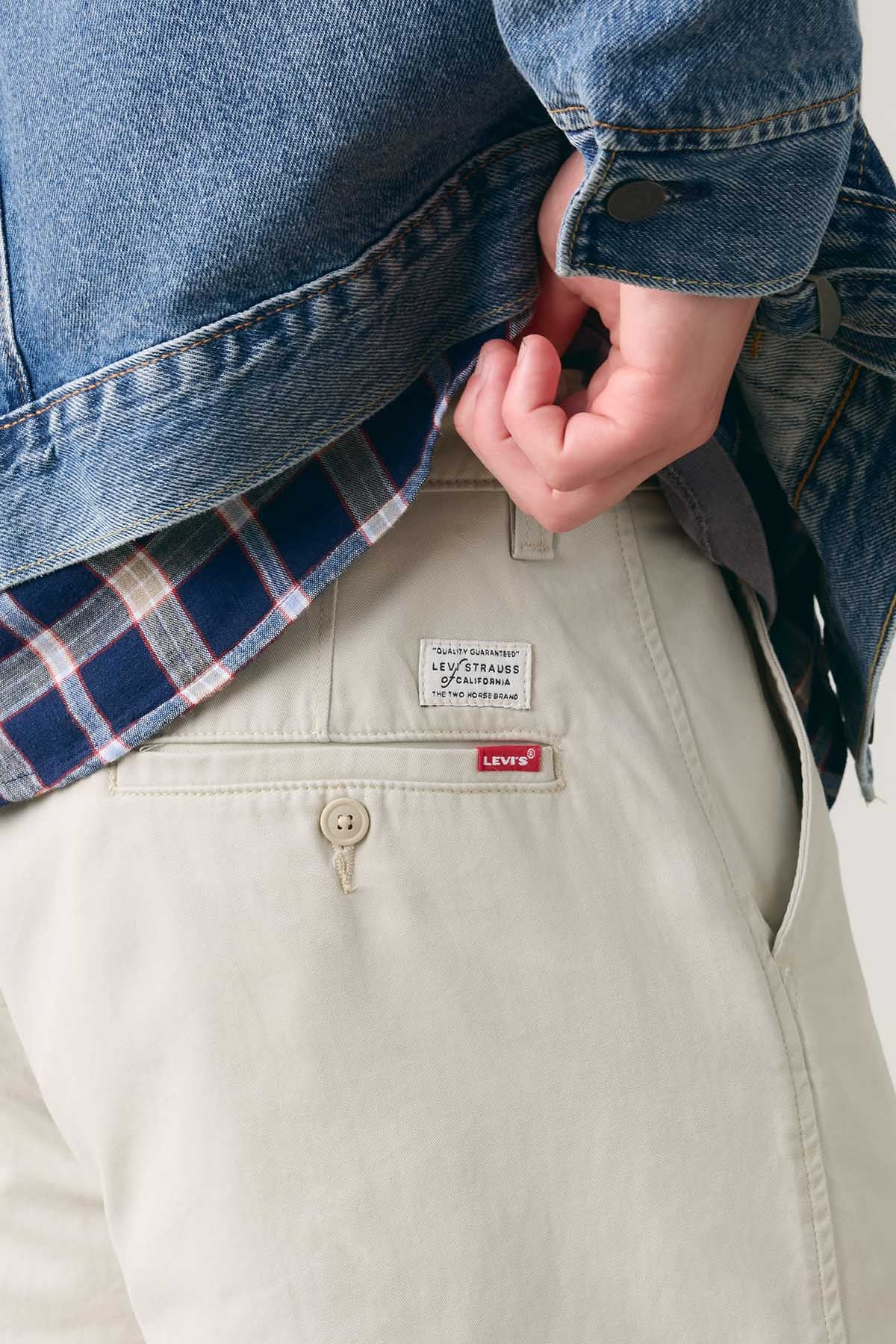 Levi's