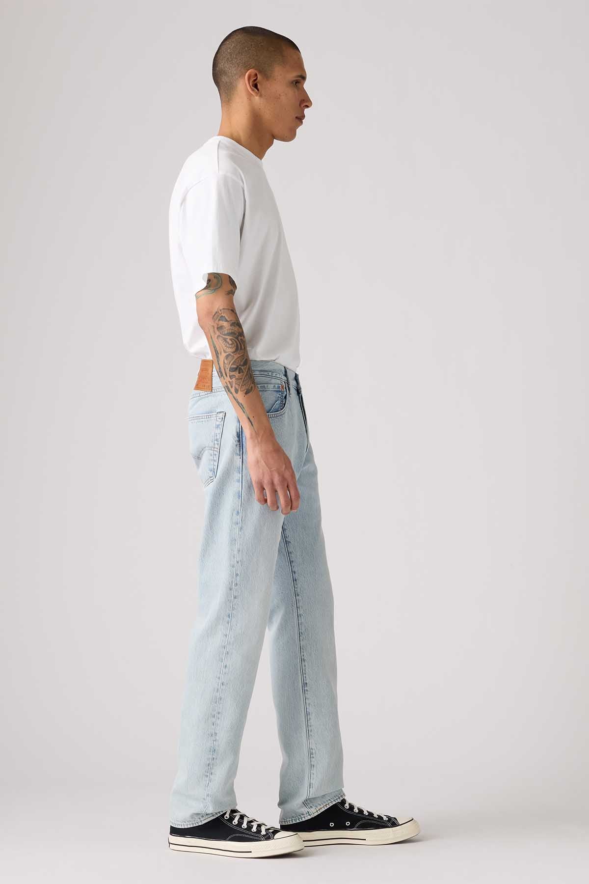 Levi's