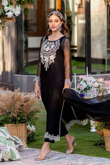 Nimra Kashif - AK Galleria