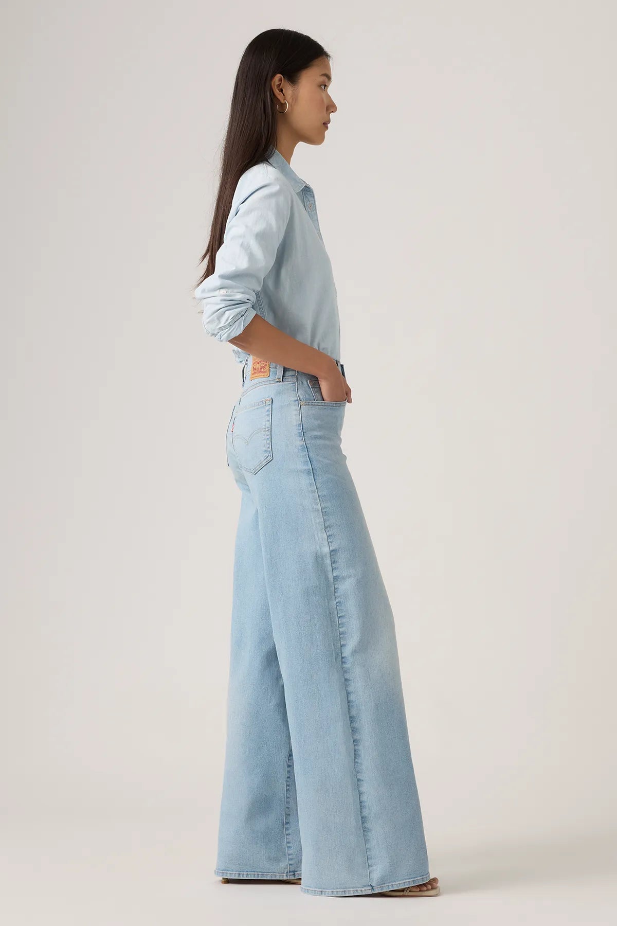 Levi's