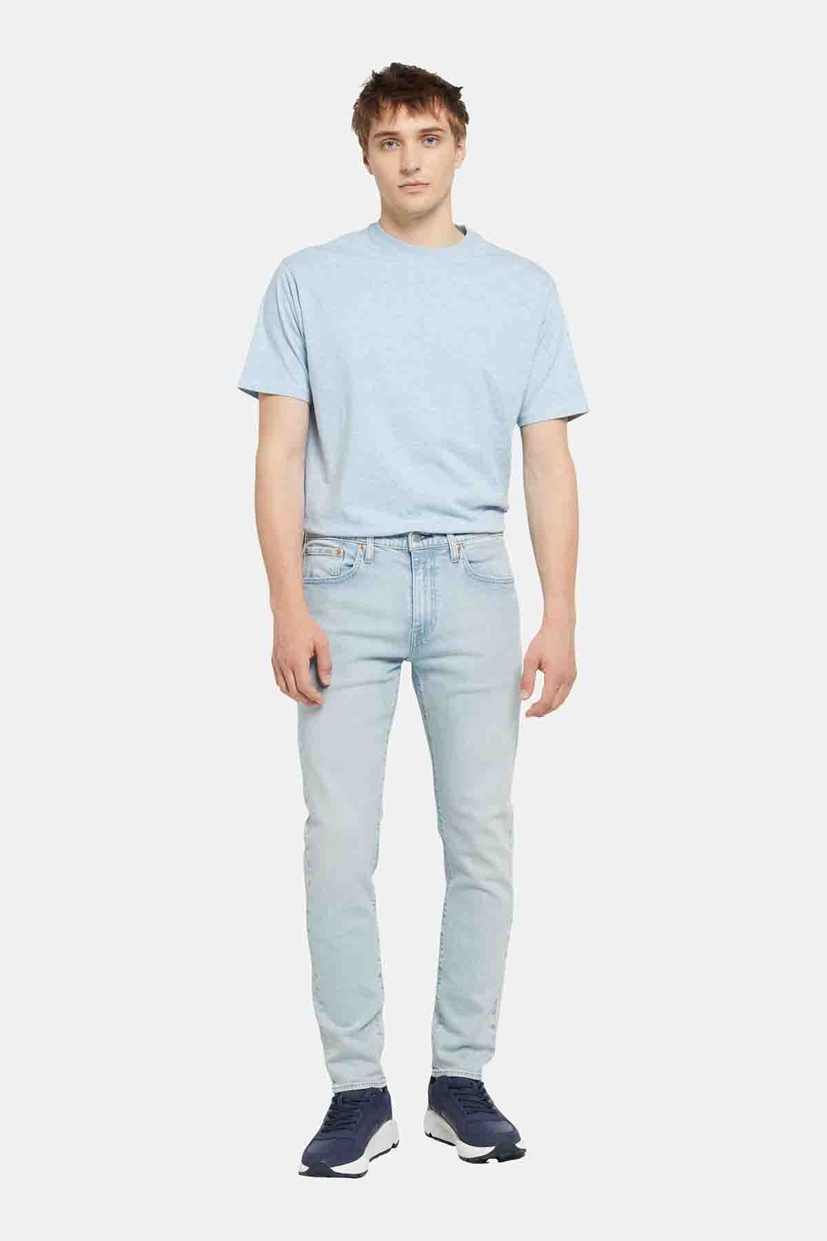 Levi's