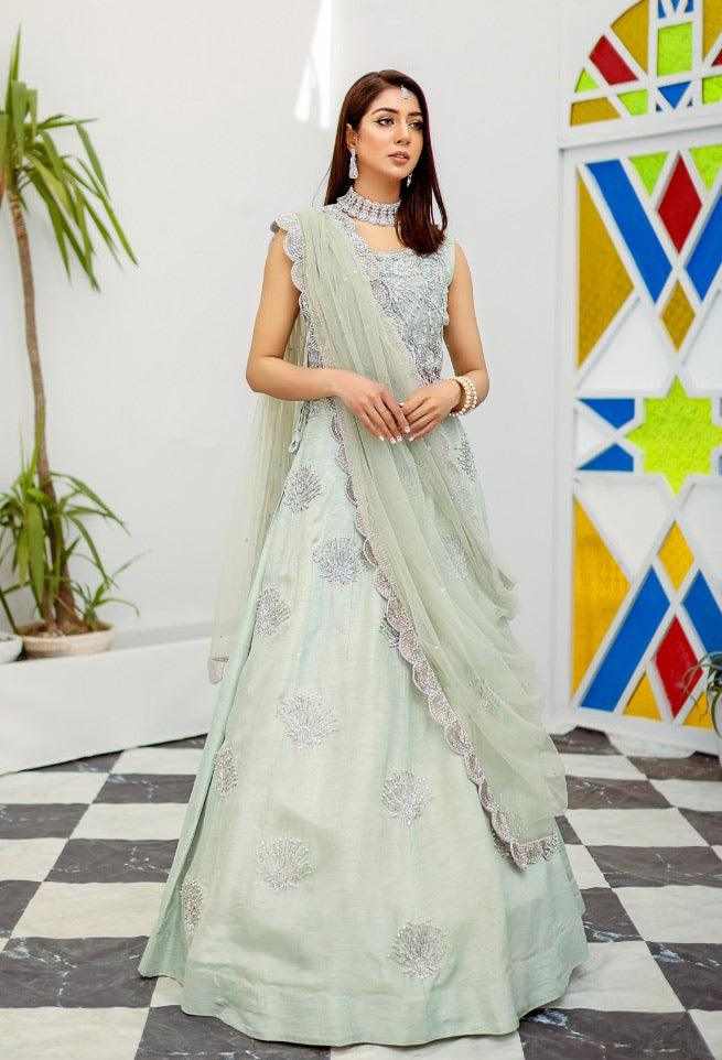 Kausar Attire
