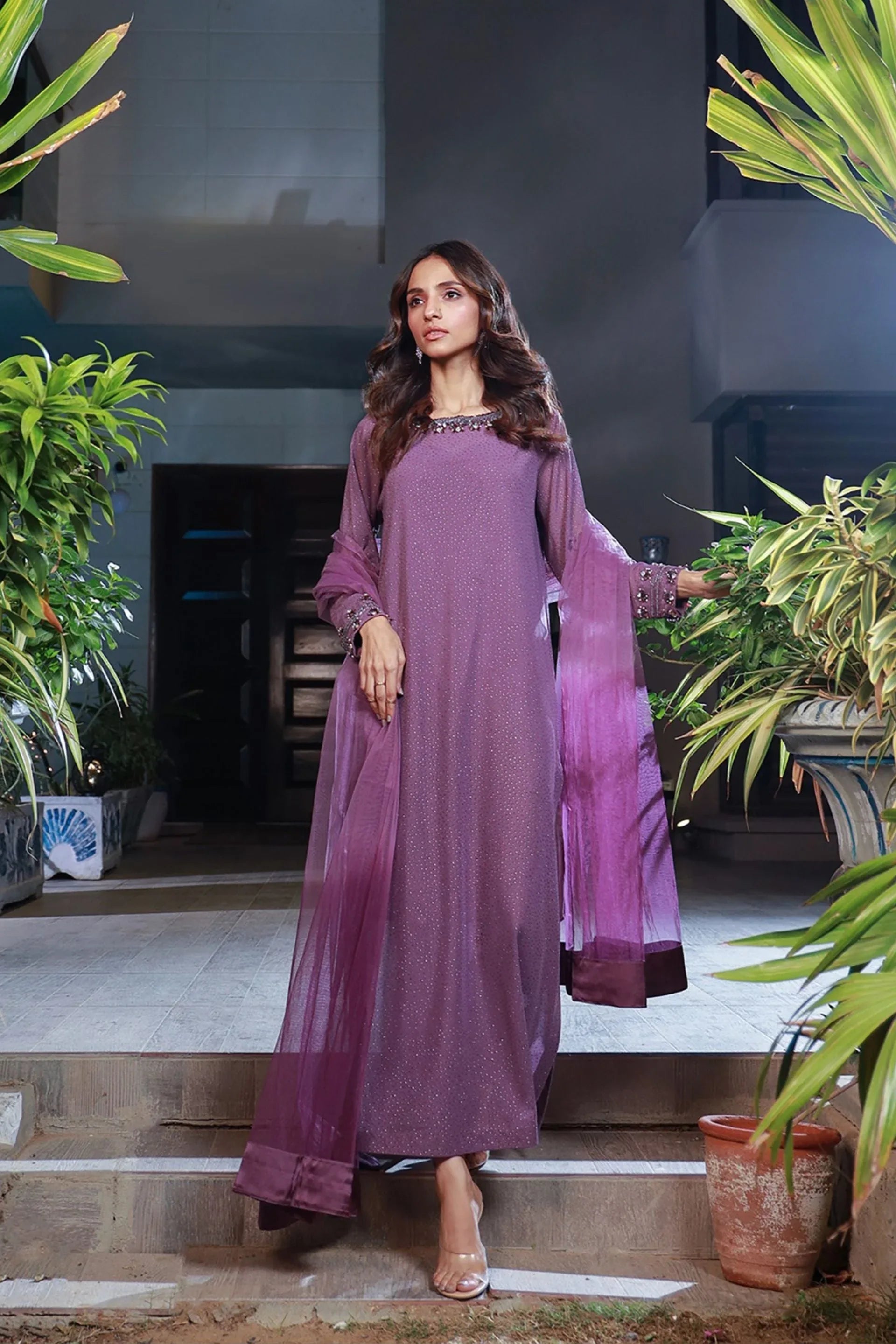 Velour - AK Galleria