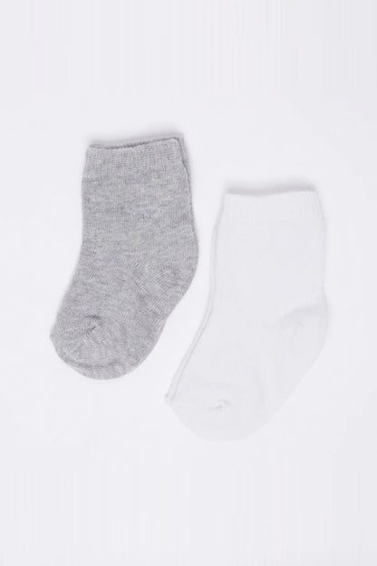 Baby socks set, gray and white ankle socks with ribbed cuffs