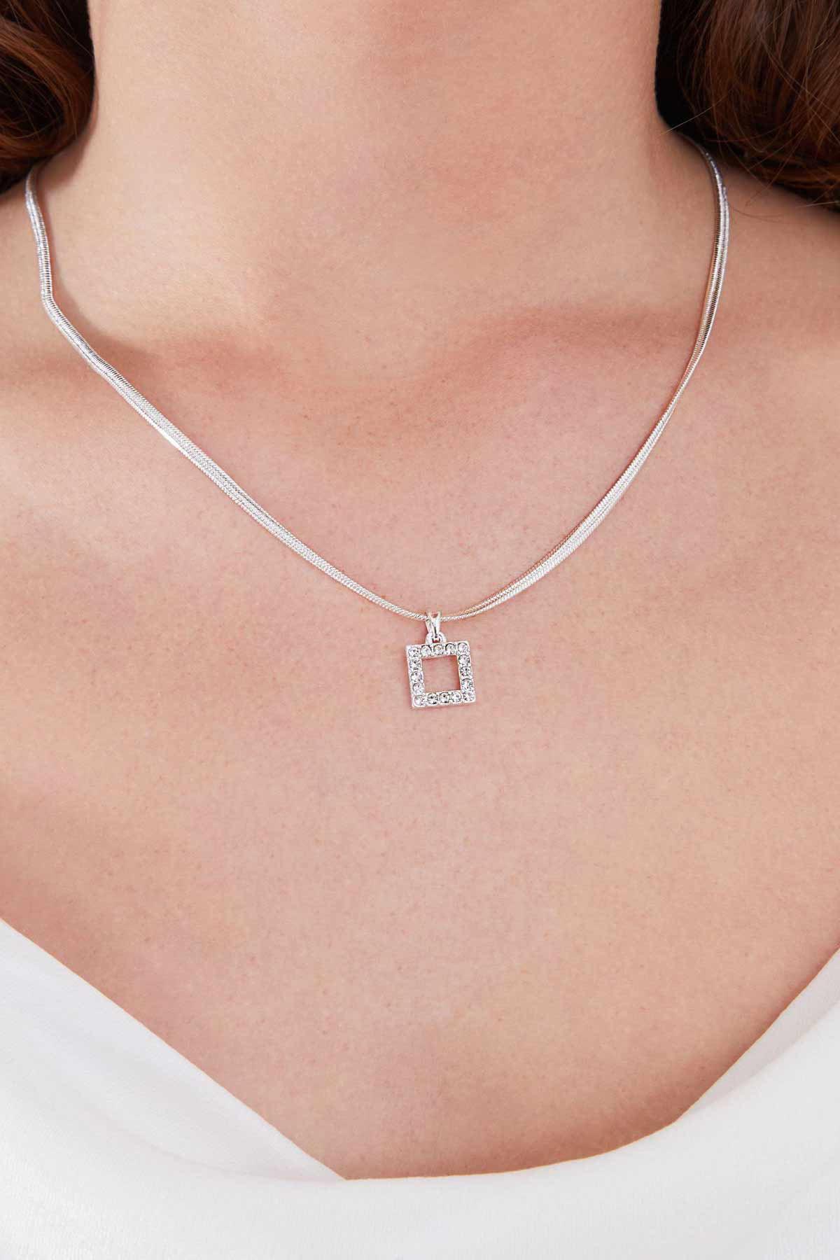 ACCESSORIZE