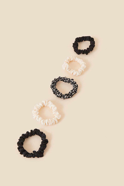 ACCESSORIZE