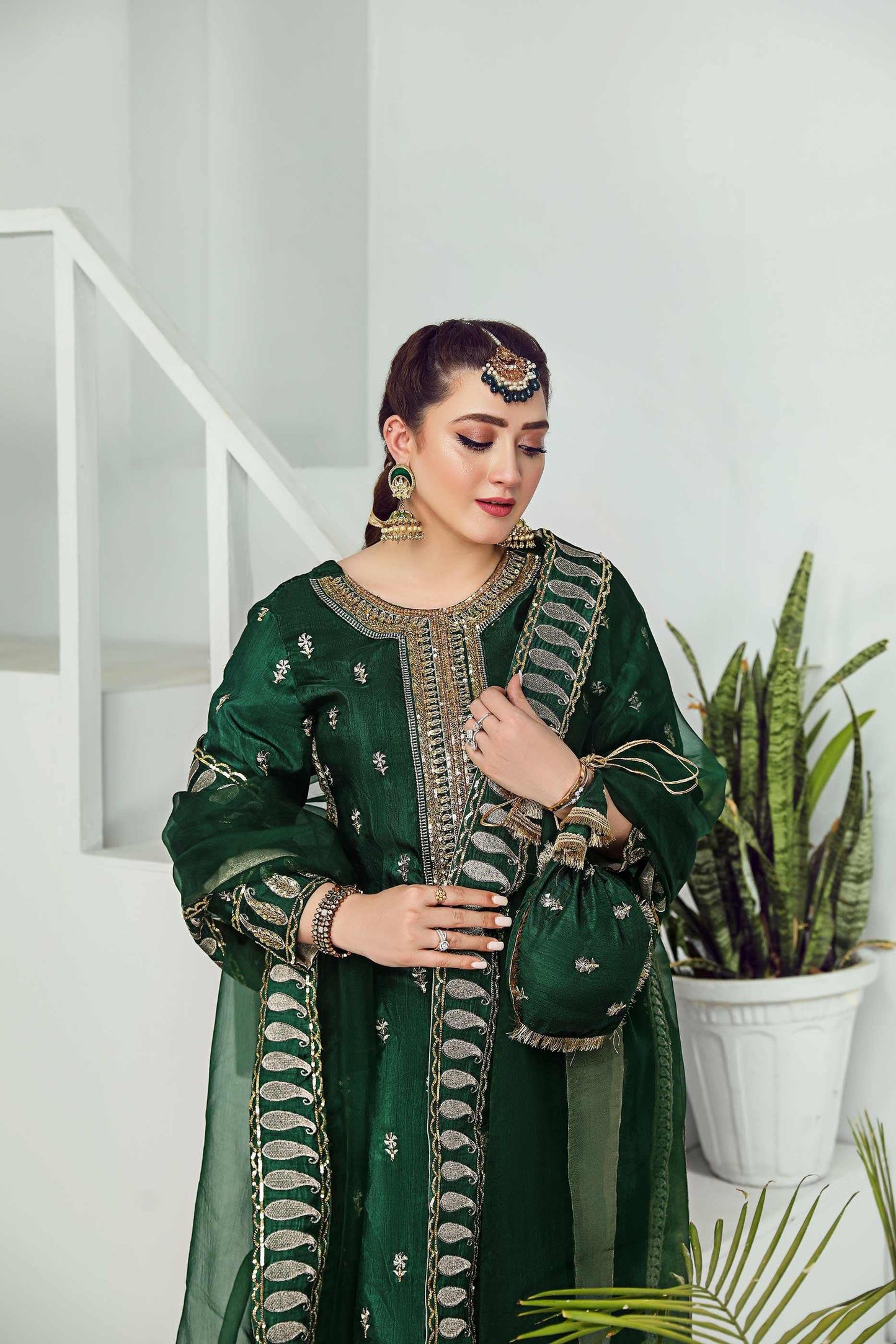 Kausar Attire
