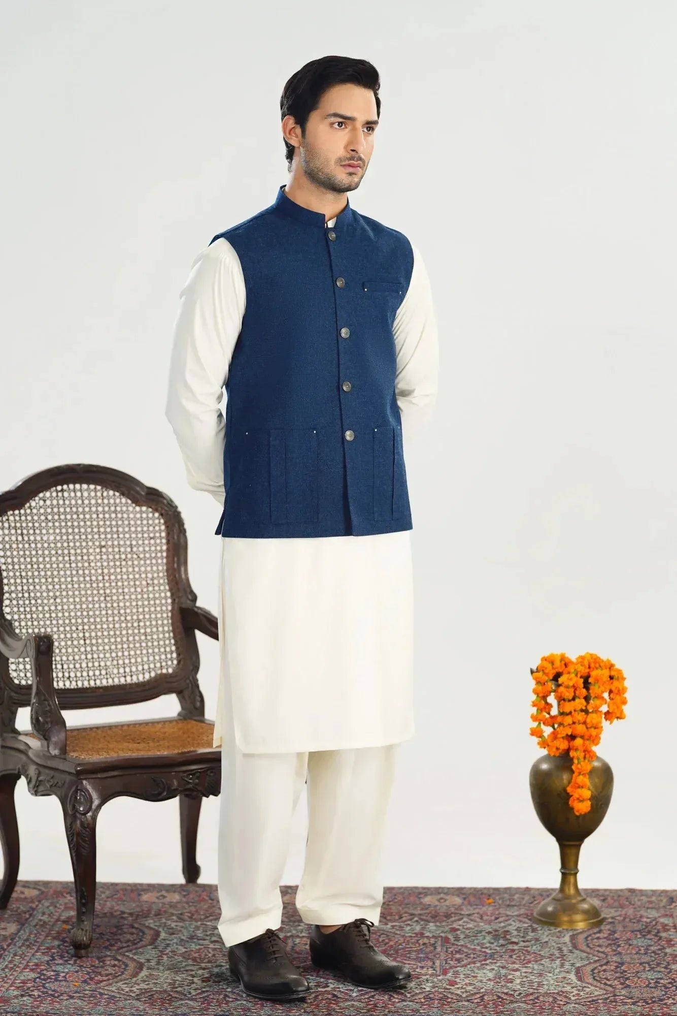 MURAQSH - AK Galleria