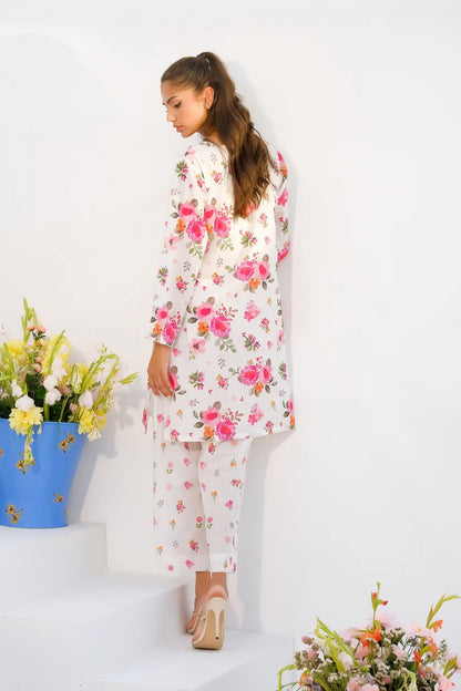 Floral printed tunic and straight pants set, long sleeves, side view