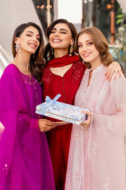 Nimra Kashif - AK Galleria