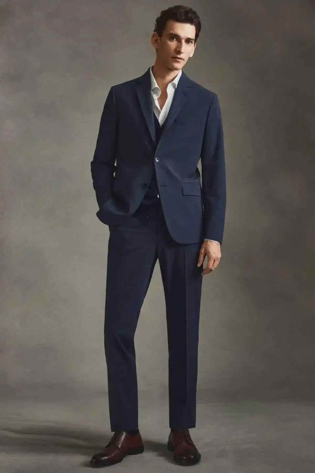 Men's indigo blue suit trousers with straight leg and front crease