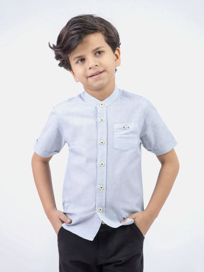 Brumano light grey short-sleeve button-up shirt with chest pocket and gold buttons