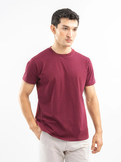 Men's maroon cotton T-shirt with crew neck, short sleeves