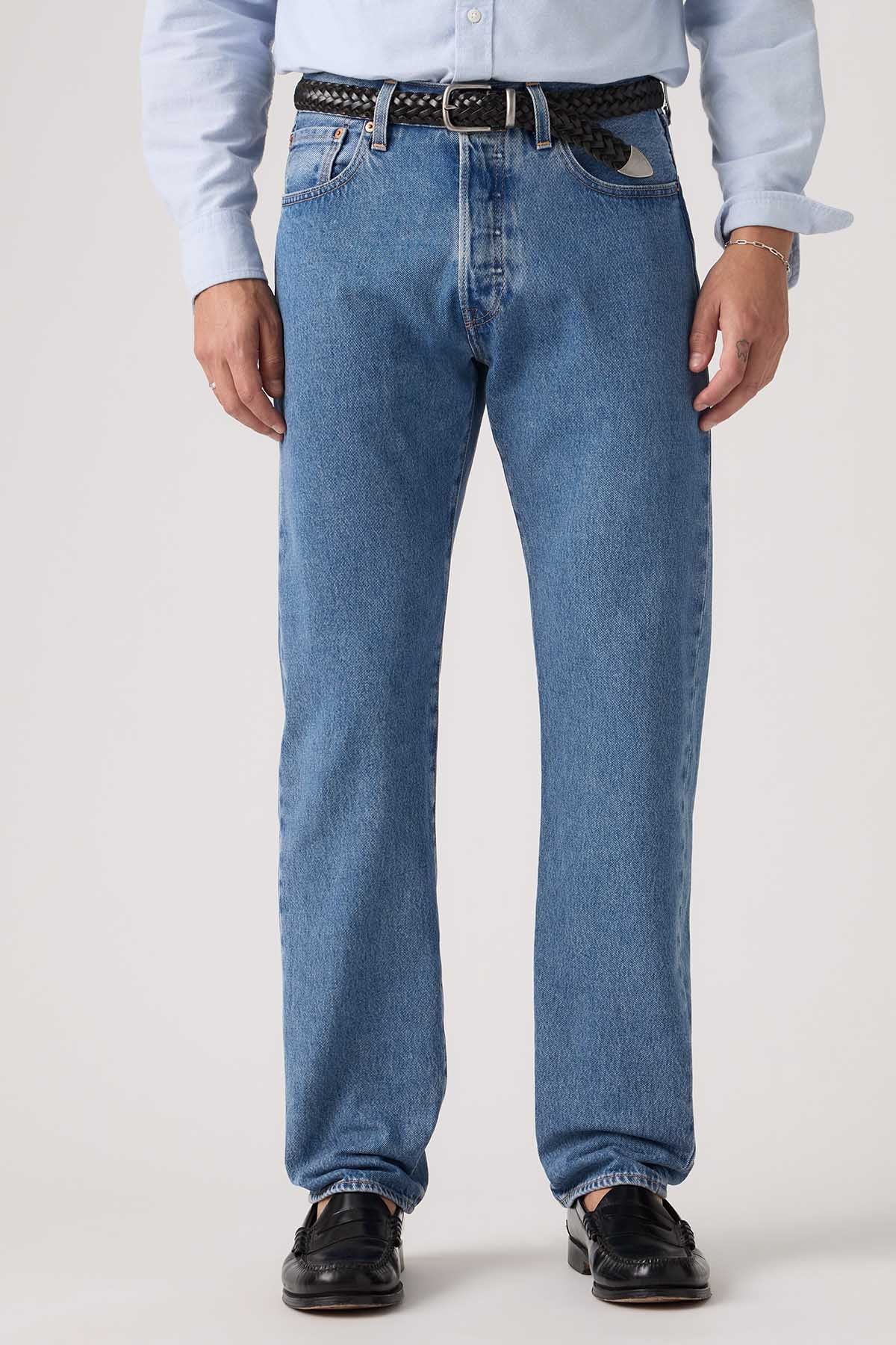 Levi's