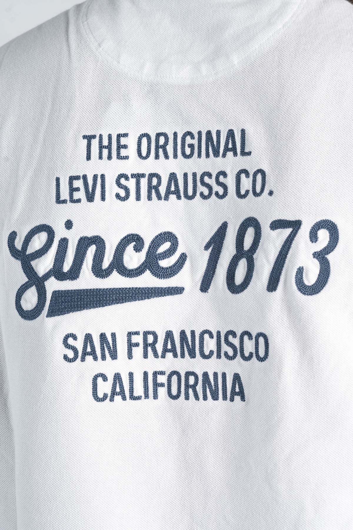Levi's